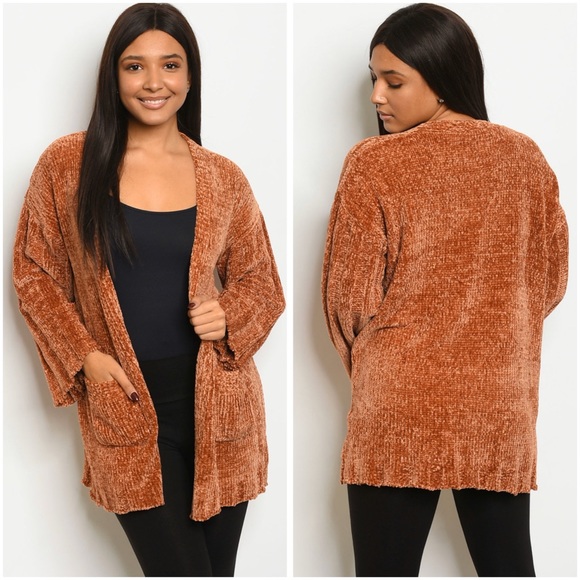 Sweaters - Soft camel chenille cardigan with pockets